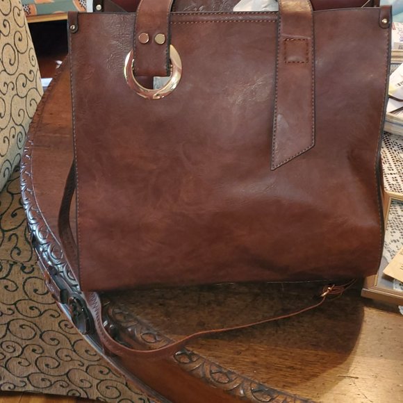 BEAUTIFUL BROWN LEATHER HAND MADE PURSE - Picture 1 of 5